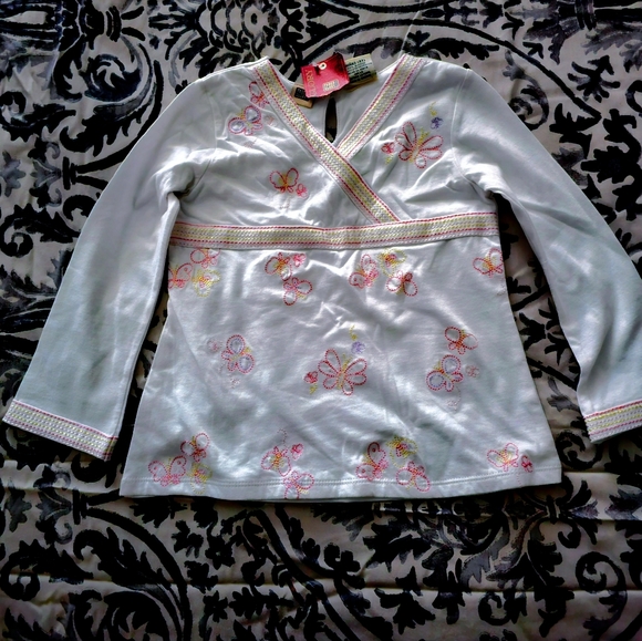 Bundle - Picture 5 of 7